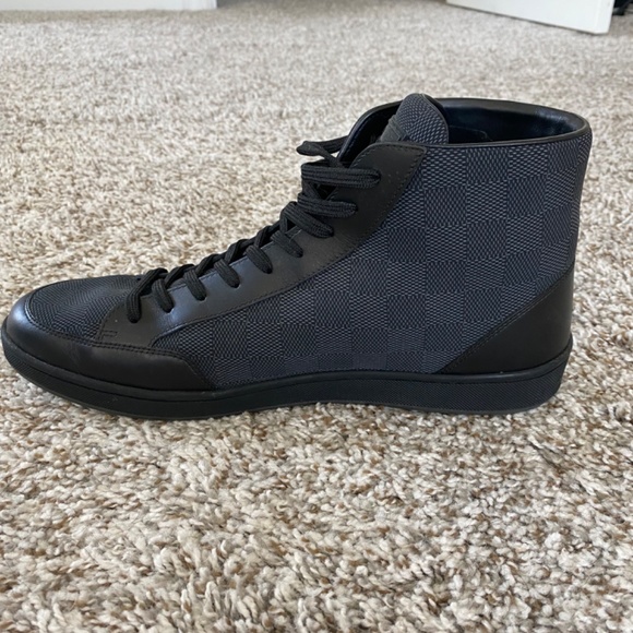 Size 9 Mens Louis Vuitton navy monogrammed sneaker/boot - Picture 6 of 8